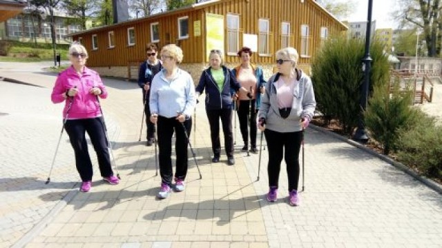 Co tydzień w sobotę chętni do wspólnego maszerowania spotykają się na Plaży Miejskiej w Sztumie