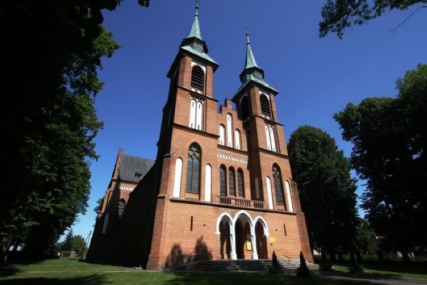 Kościół pw. Znalezienia Krzyża Świętego w Mokrymlipiu...