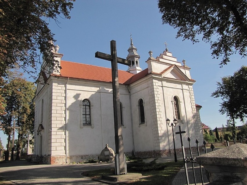 kościół św. Filipa Neri w Kąkolewnicy...