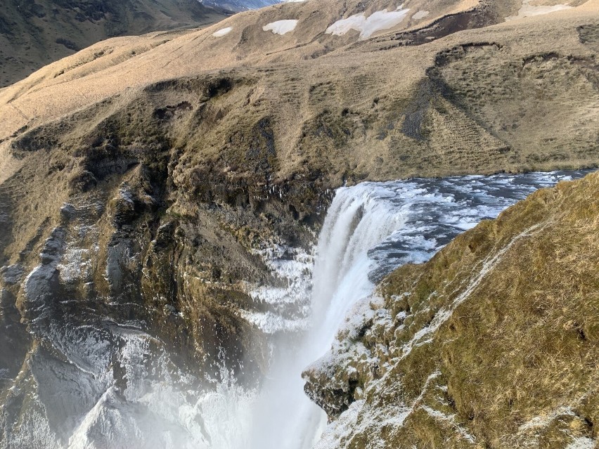 Wodospad Skógafoss widziany z góry