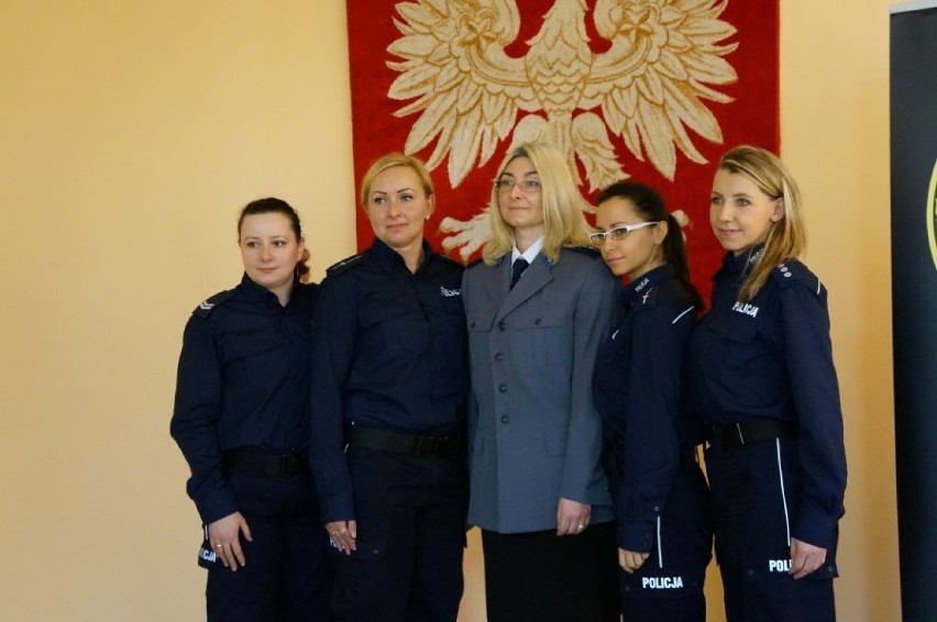 Policja z Siemianowic zatrudnia obecnie trzynaście...