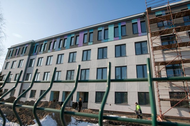 Modernizacja budynku przy ul. Bośniackiej 3 na potrzeby International School of Bydgoszcz ma zakończyć się w grudniu br. Do nowej siedziby uczniowie ISOB przeniosą się z początkiem 2024 r.