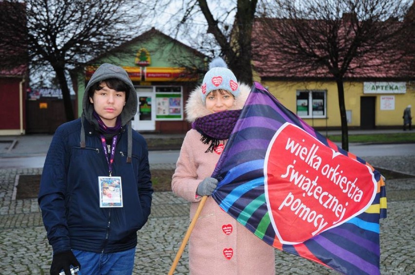 WOŚP w Budzyniu: 78 wolontariuszy prowadzi zbiórkę na rzecz Wielkiej Orkiestry (ZDJĘCIA)