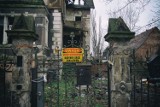 Domy jak z horroru w Legnicy. Opuszczone, mroczne i przerażające ruiny byłyby idealną scenografią do filmów grozy... ZDJĘCIA