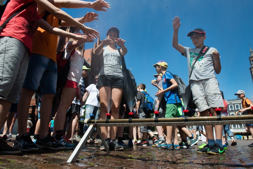 03.07.2015 TORUN KURTYNA WODNA NA STARYM RYNKU