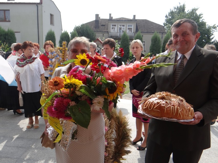 Parafialne dożynki w Stobiecku Miejskim