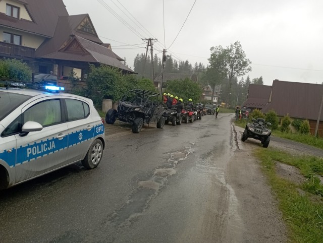 Służby organizują zmasowane kontrole quadów regularnie. Według Straży gminnej dają one efekty. Według mieszkańców - tak do końca nie jest