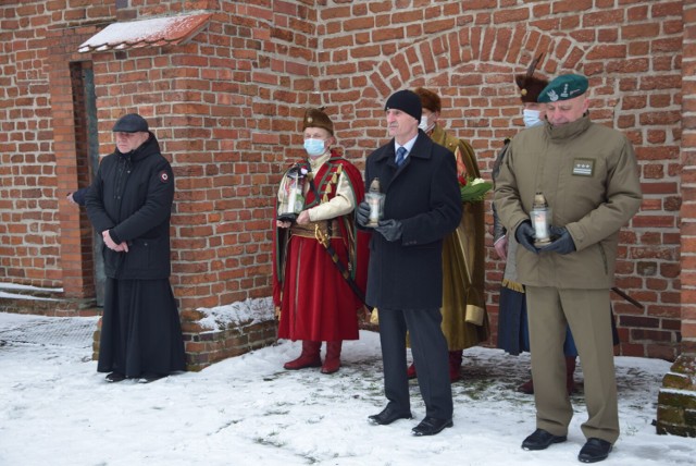 Sieradz upamiętnił ofiary radzieckiego nalotu ze stycznia 1945 roku