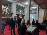 Noc muzeów 2023. Duże zainteresowanie zwiedzaniem dawnej synagogi w Kielcach
