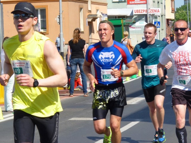 Za nami XIV Międzynarodowy Bieg Wenedów. Uczestnicy imprezy rywalizowali na dystansie 10 km oraz półmaratonu (21,1 km)