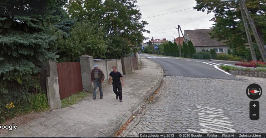 SŁAWA. Sławianie przyłapani przez Google Street View. Sprawdźcie, czy jesteście na zdjęciach! [ZDJĘCIA]