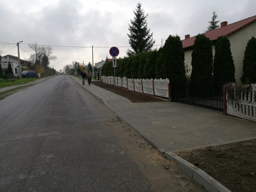 Dwa odcinki chodników powstały w ostatnim czasie przy drogach powiatowych na terenie gminy Ciechocin