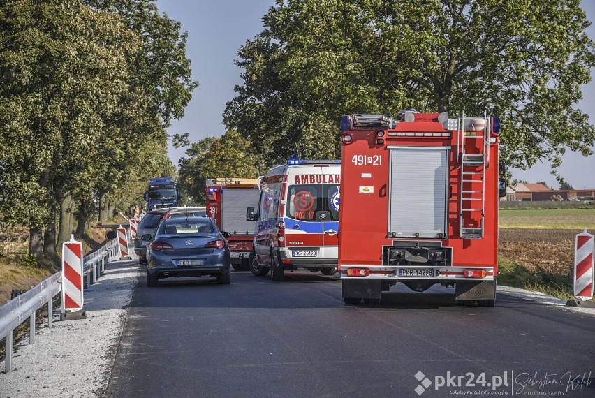  Zderzenie trzech aut w Biadkach [ZDJĘCIA]             