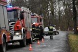 Poważny wypadek w Mąkowarsku pod Bydgoszczą. Kobieta znalazła się pod kołami ciężarówki