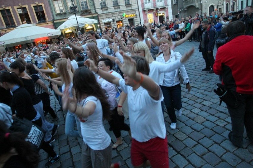 Flash mob na Starym Rynku w Poznaniu