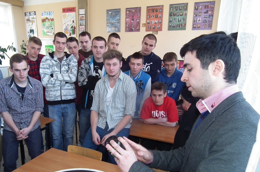 Studenci AGH wykładali w ZS nr 1 w Gorlicach