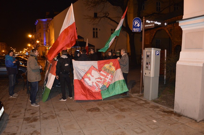 Tarnów. Marsz Przyjaźni Polsko-Węgierskiej przedszedł przez centrum miasta [ZDJĘCIA]