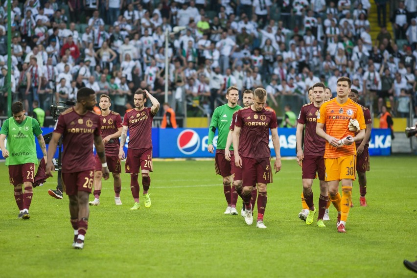 Legia Warszawa - Zagłębie Lublin 2:2. "Beznadzieja" przy Łazienkowskiej. Mistrzostwo pojechało do Gliwic