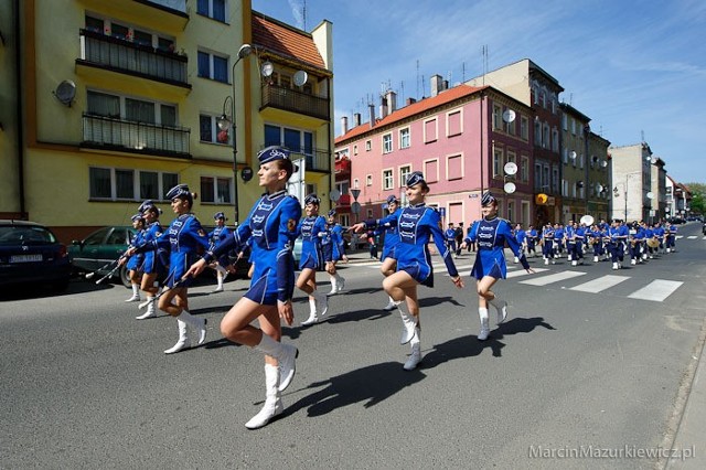 Parada orkiestr dętych w Trzebnicy