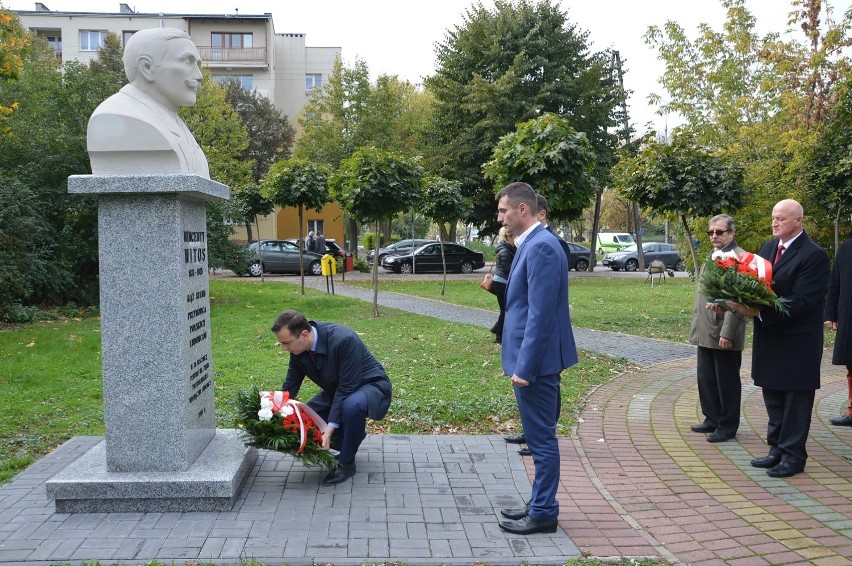 Wojewódzki zjazd PSL w Piotrkowie. Prezes PSL Władysław...