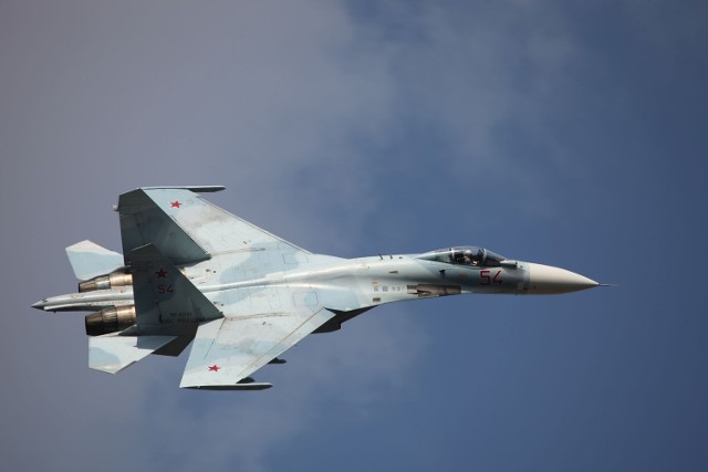Rosyjski myśliwiec Su-27. Zdjęcie ilustracyjne.