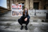 Oto dziewczyna ze zdjęcia-symbolu protestu kobiet w Katowicach. To Klaudia z Zabrza