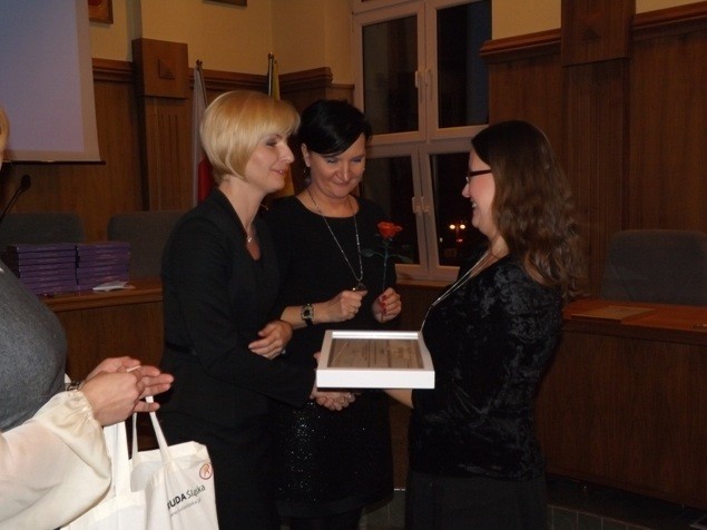 Ruda Śląska: W Urzędzie Miasta wręczono nagrody dla Aniołów Wolontariatu 2012