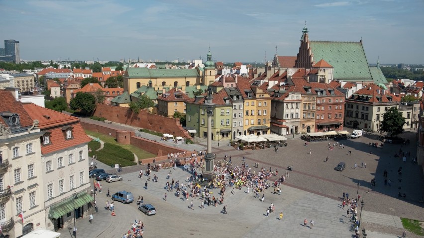 Już po raz siódmy młodzi warszawiacy zaśpiewali na placu...