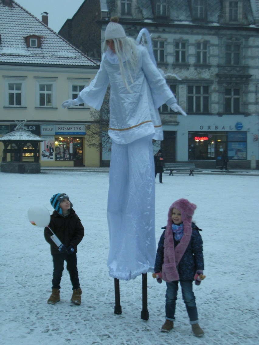 Święty Mikołaj na rynku w Tarnowskich Górach