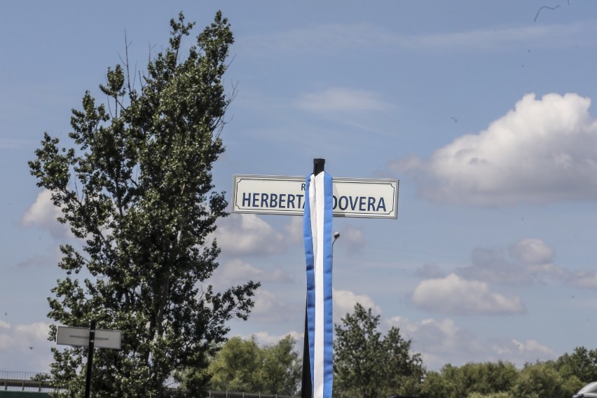Uroczystość nadania nazwy rondu imienia Herberta Hoovera