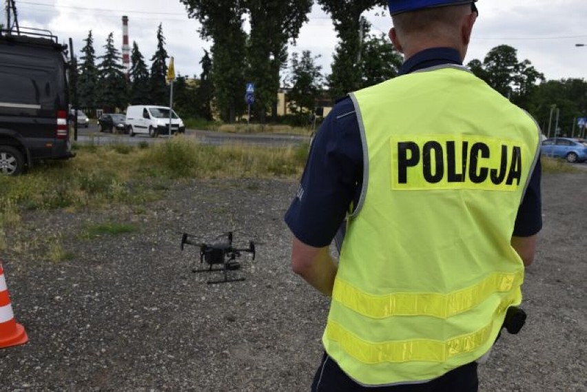 Policja i SOK działali wspólnie na rzecz poprawy bezpieczeństwa na przejazdach kolejowych. ZDJĘCIA