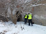 Temperatura spada poniżej zera, zwróć uwagę na osoby bezdomne, pomóż im!