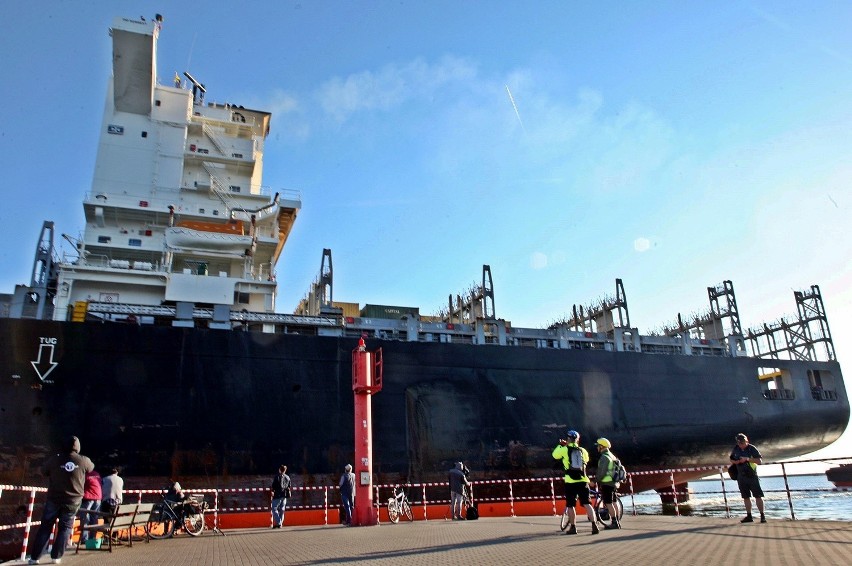 Największy kontenerowiec w historii portu w Gdyni