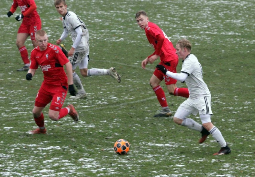 Górnik Zabrze w CLJ pokonał Legię Warszawa 

Zobacz kolejne...