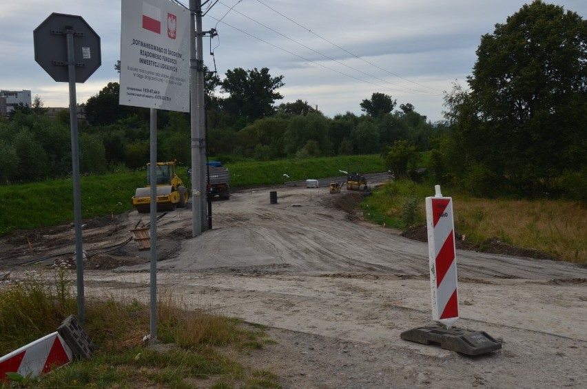 Budowa drogi na osiedlu Gądki w Jaśle