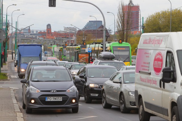 Zobacz, kolejne zdjęcie i sprawdź, gdzie w Poznaniu są korki --->