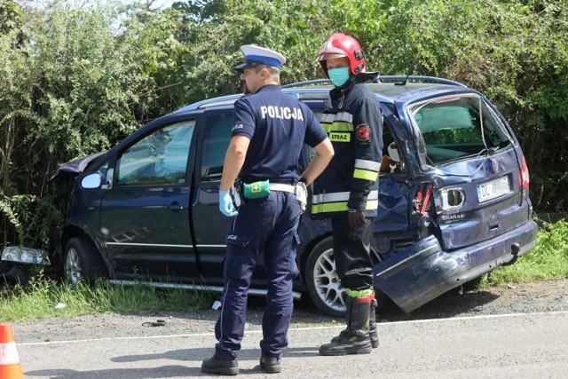 Wypadek w Gniewomirowicach, są utrudnienia.