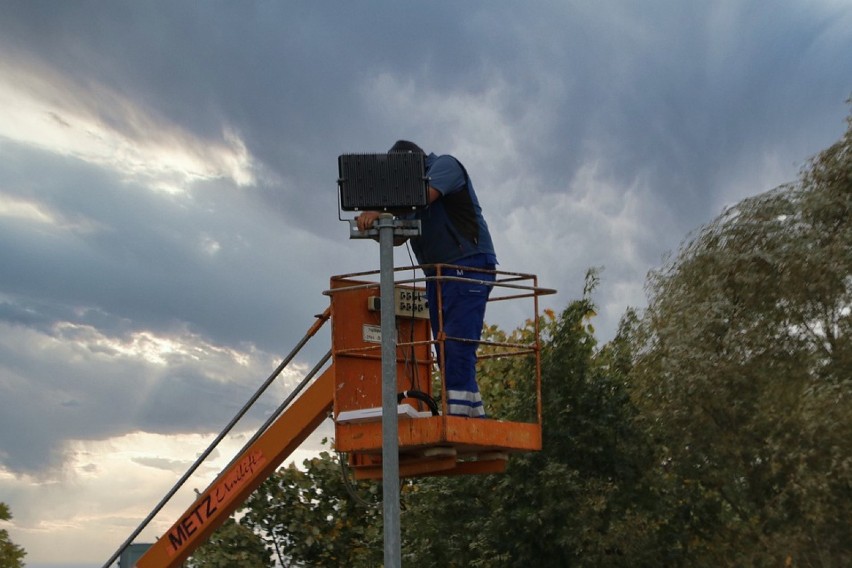 Miejsce pracy:Dębiny,
Zakres obowiązków:cięcie stali,...