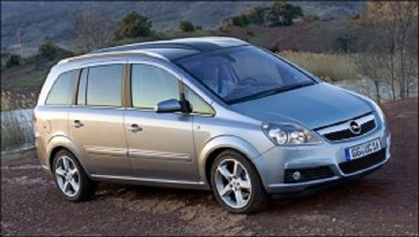 Opel Zafira B (2005 – 2014)
Opel Zafira B – samochód osobowy...
