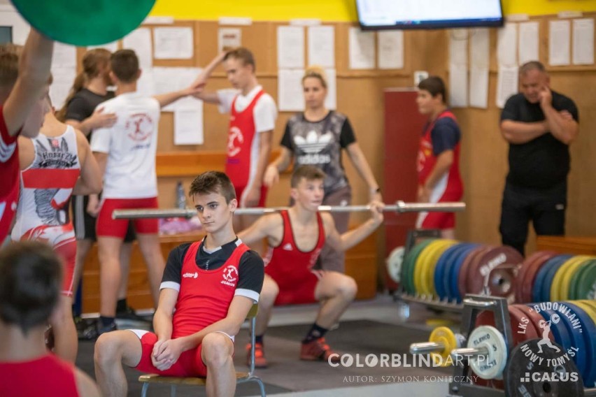 Świetny start pniewskich ciężarowców na mistrzostwach