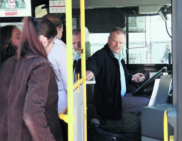 Kierowcom KZK GOP klientów w autobusach nie brakuje