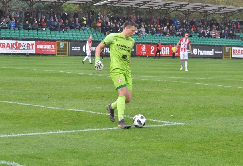 Filip Majchrowicz ma 21 lat. W Cracovii grał w juniorach i...