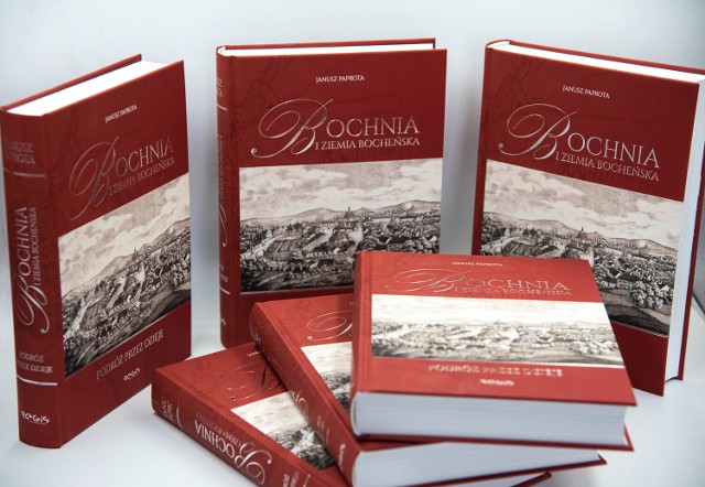 Książka Janusza Paproty „Bochnia i ziemia bocheńska. Podróż przez dzieje” liczy 616 stron i ok. 500 ilustracji