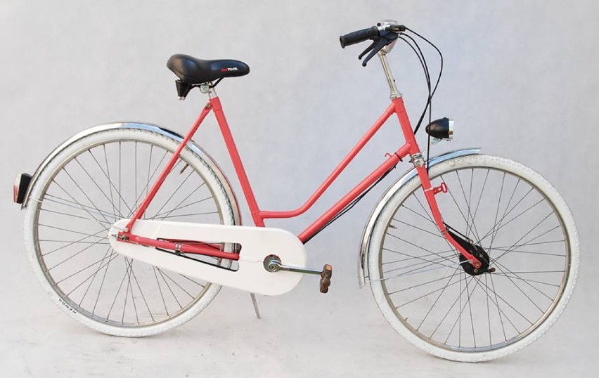 Ciekawe stylizacje, zwłaszcza rowerów holenderskich,...