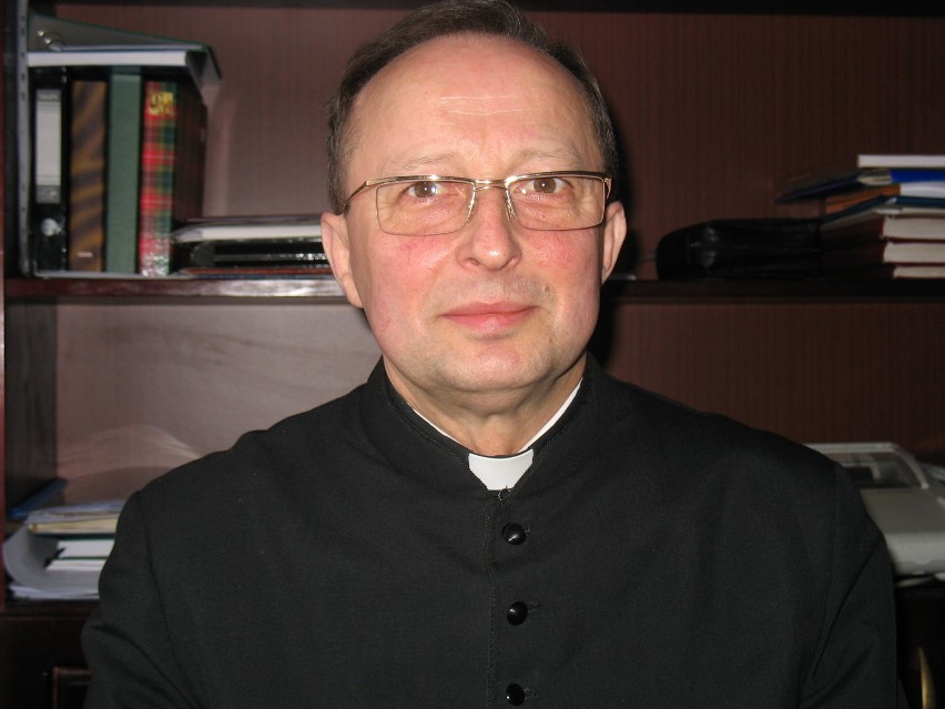 ks. kanonik Bogdan Drozdowski z parafii św. Józefa w...