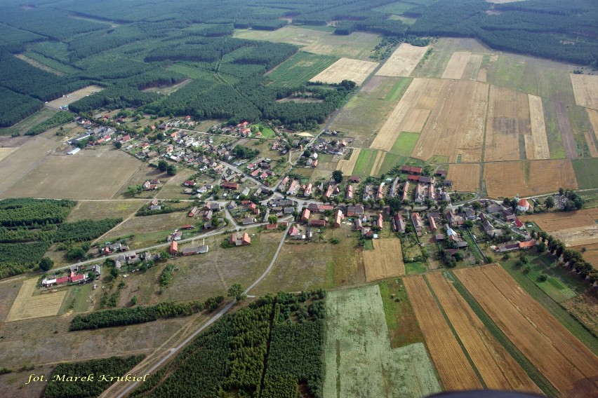 Gmina Kotla wystawiła na przetarg trzy duże działki...