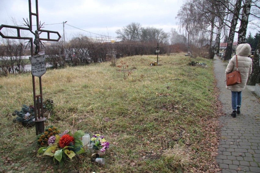 Ekshumacje pod przebudowę ulicy Zagnańskiej w Kielcach. 300 szczątków trzeba przenieść 