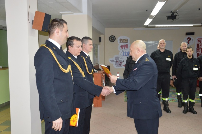 Głogowski strażak to jeden z najlepszych pływaków wśród służb mundurowych
