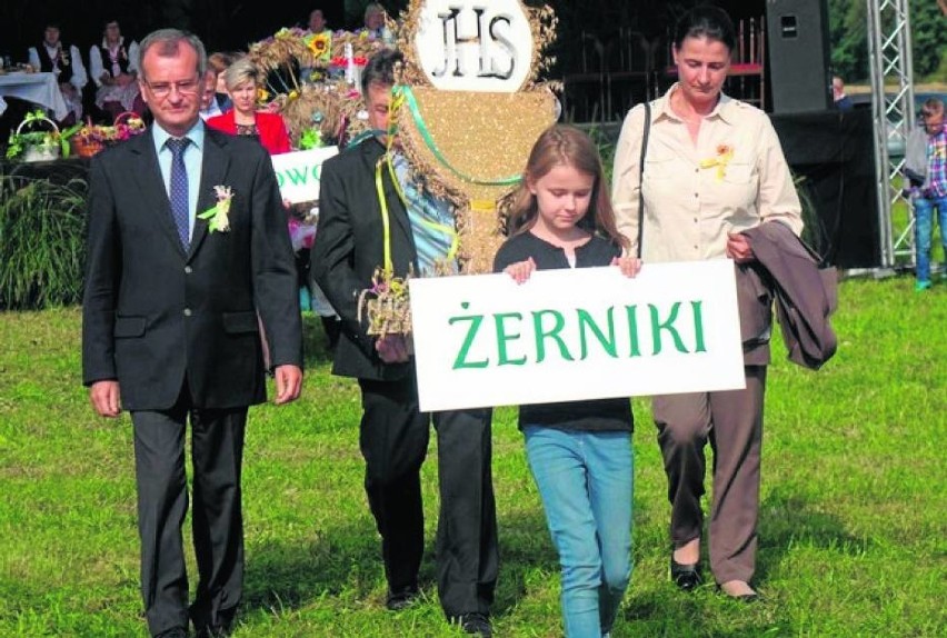 Poznajcie starostów dożynek gminnych w Żernikach