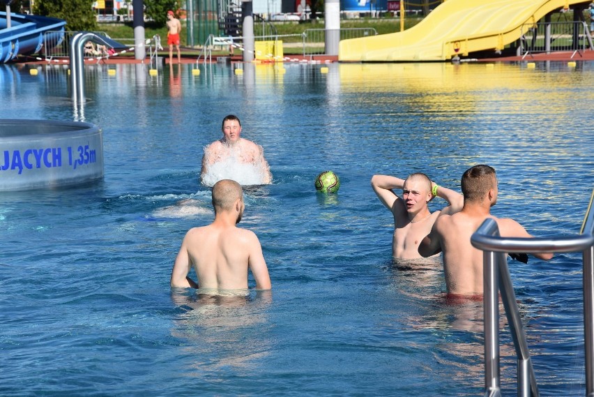 Mandaty na kąpieliskach za niezachowanie dystansu? 